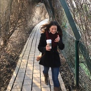 Meet your Posher, Victoria